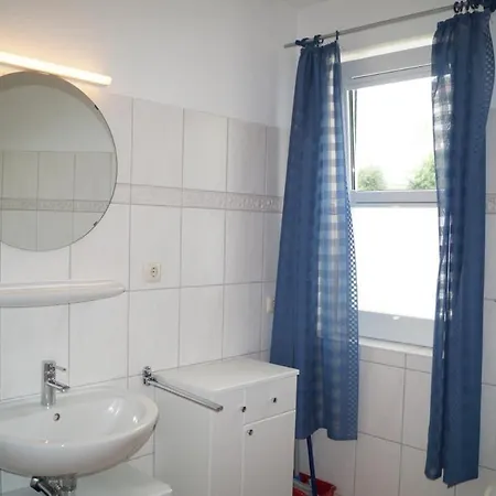 Schoen Gelegene Mit Poolnutzung, Terrasse, Blick Auf Salzhaff, 2 Slz רריק