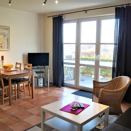 Schoen Gelegene Mit Poolnutzung, Terrasse, Blick Auf Salzhaff, 2 Slz