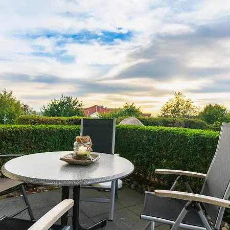 בית נופש Schoen Gelegene Mit Poolnutzung, Terrasse, Blick Auf Salzhaff, 2 Slz *